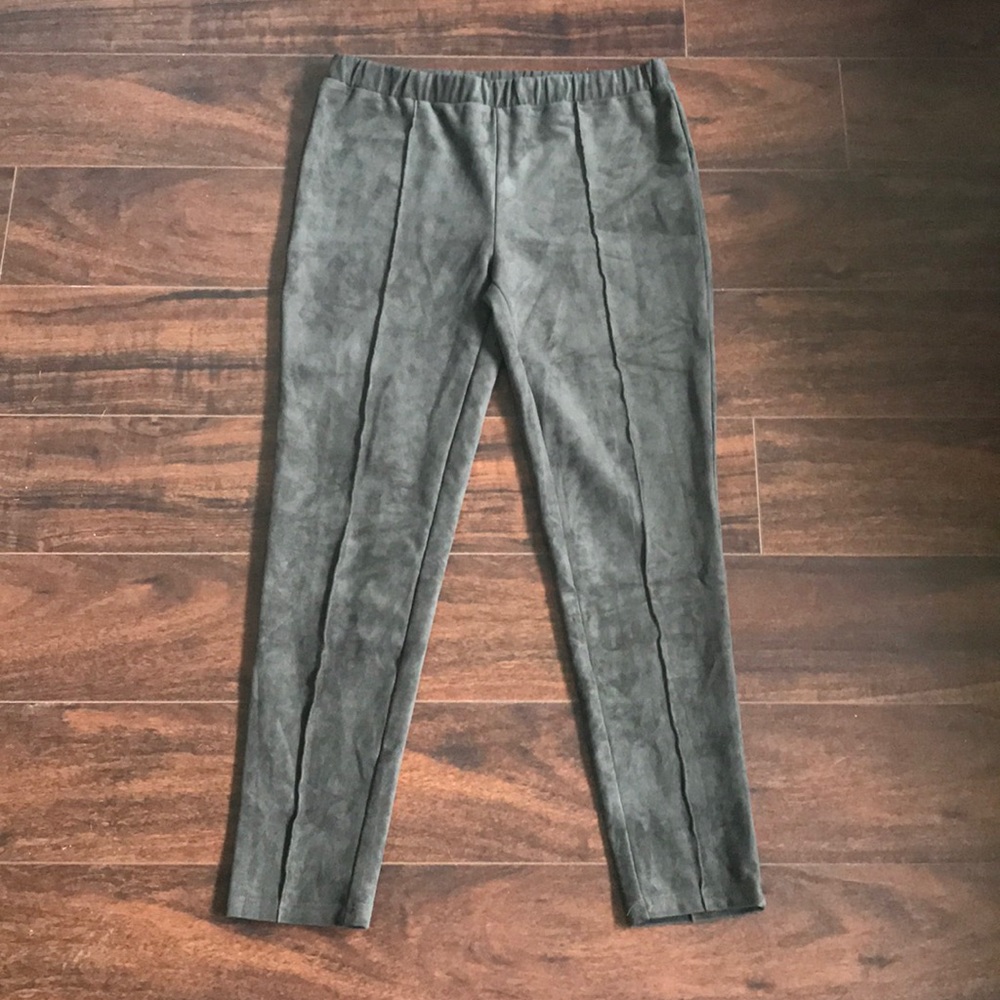 Forever 21 Suede Khaki Pants. Size L. Fits M